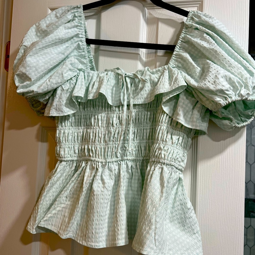 NWT Top